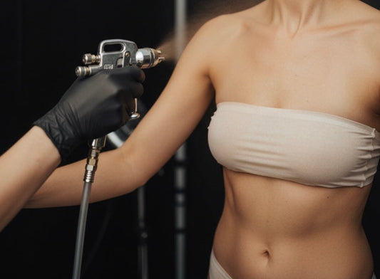 Zo verleng je jouw spray tan: alles over nabehandeling, verwijdering en vervaging