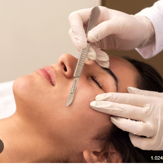 Maak je huid zomer klaar met dermaplaning: de geheime stap naar een stralende teint
